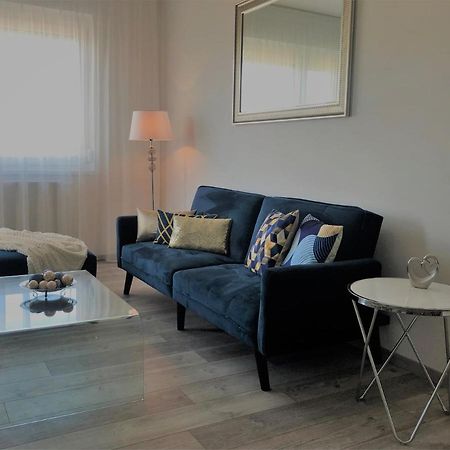 Glamour Apartman Tapolca Bagian luar foto